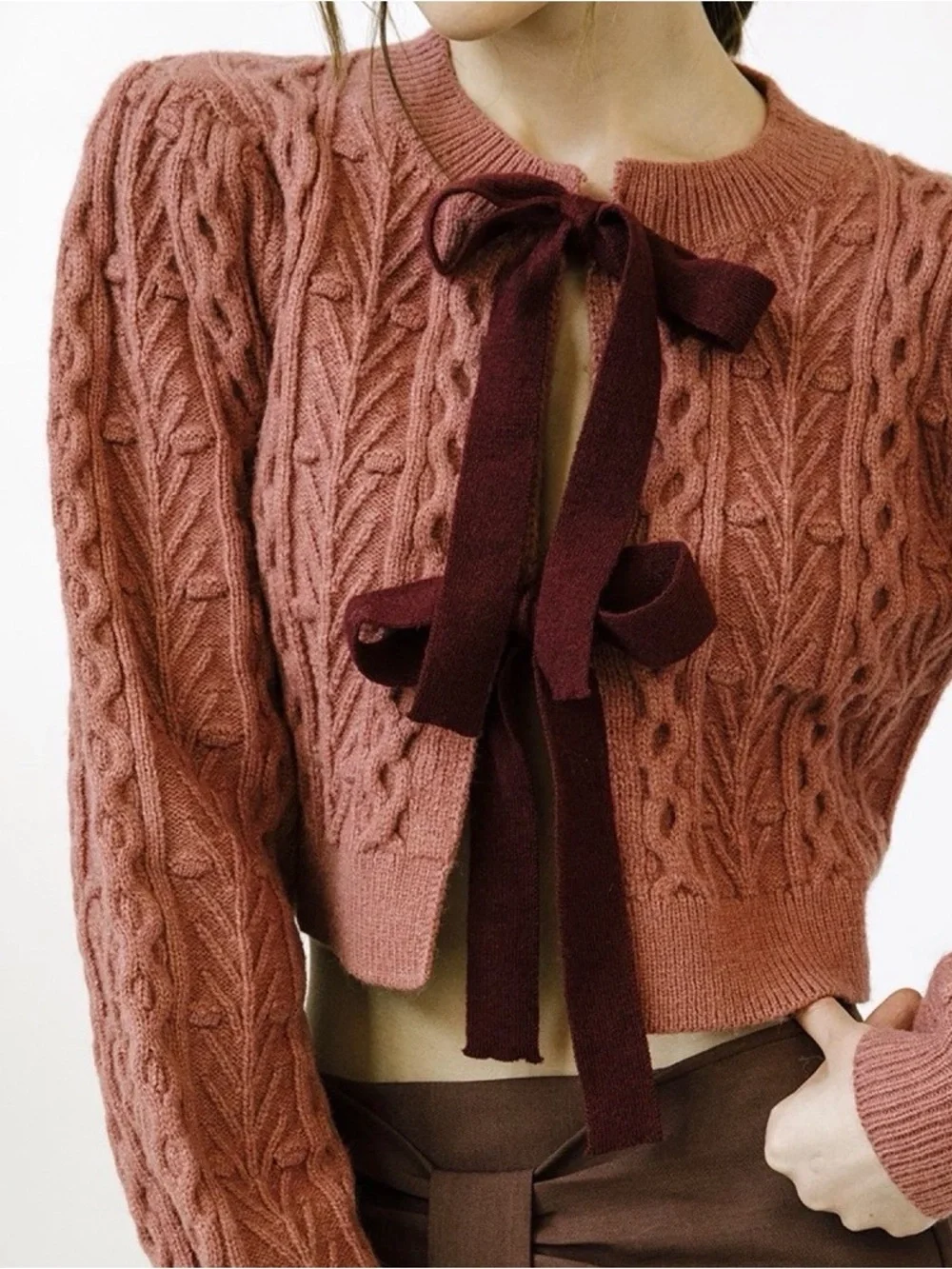 Storia Women’s sz Small Cable Knit Bow Tie Cardigan A53